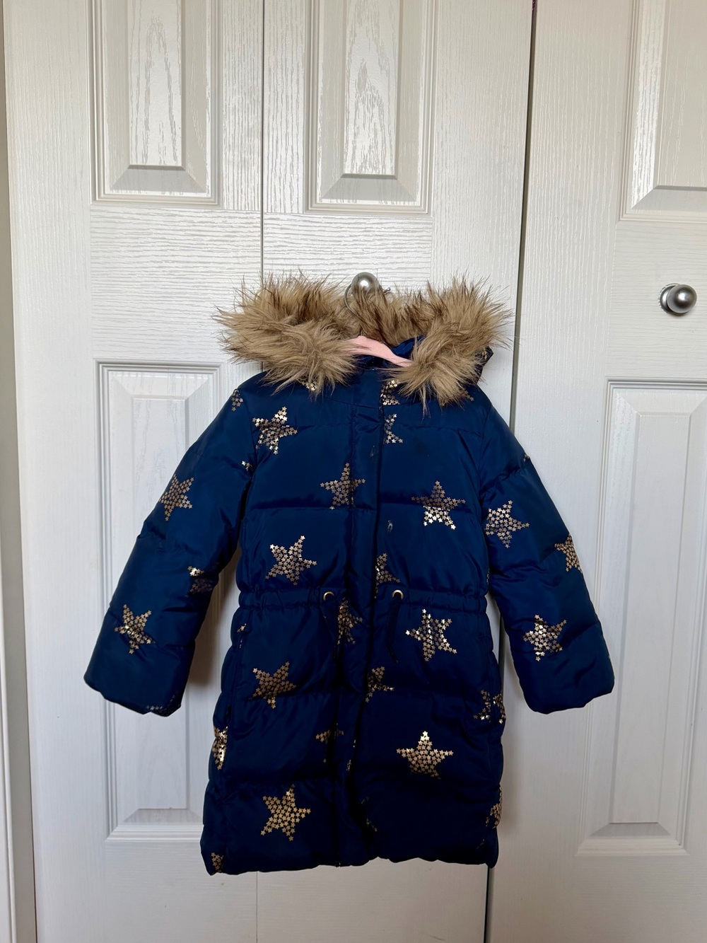 GAP Navy Puffer Jacket with Gold Star Accents